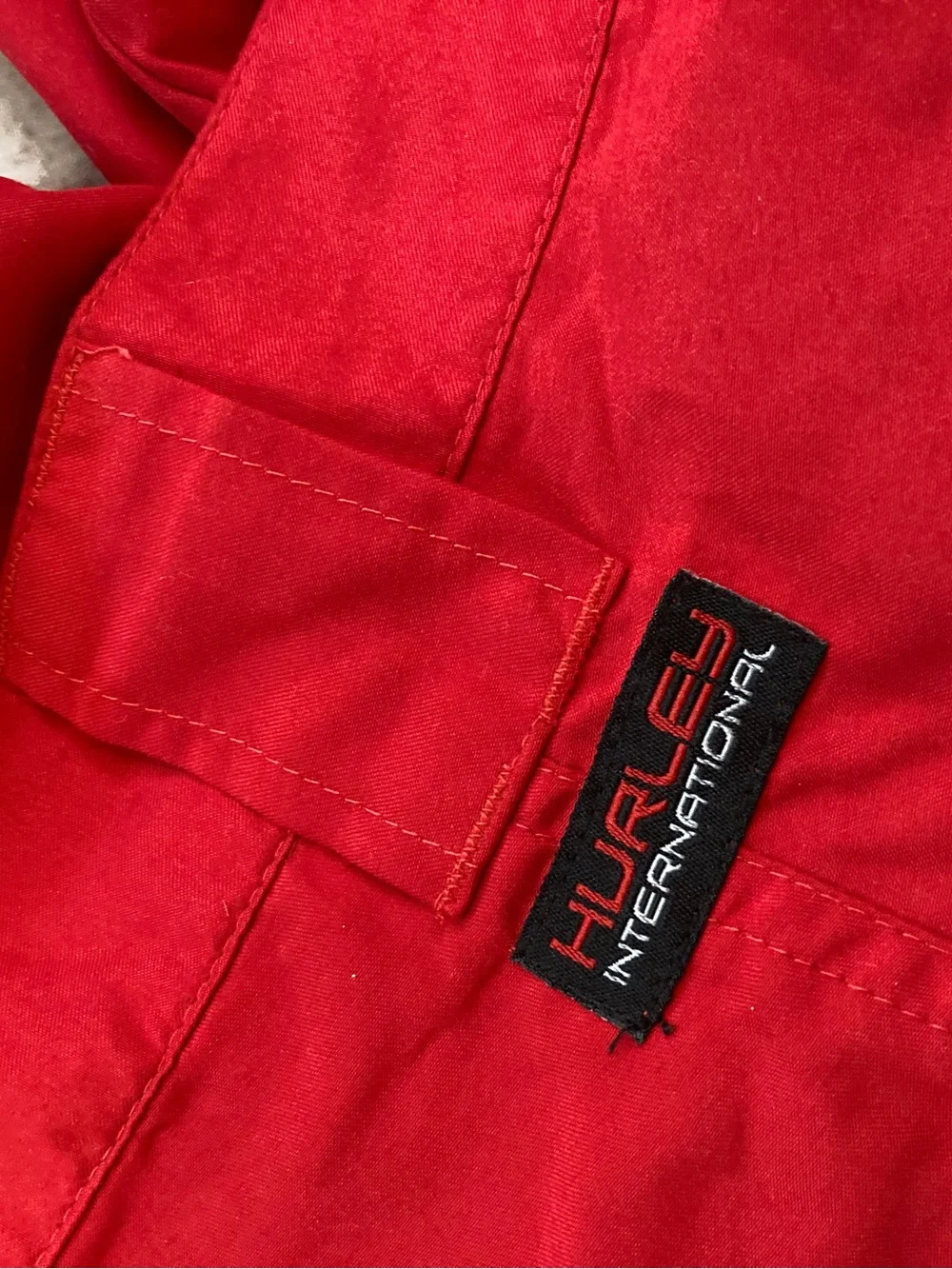 NWT men’s HURLEY international red utility cargo relaxed fit pants size 32 x 32
